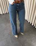 Karol Straight Jean J4042